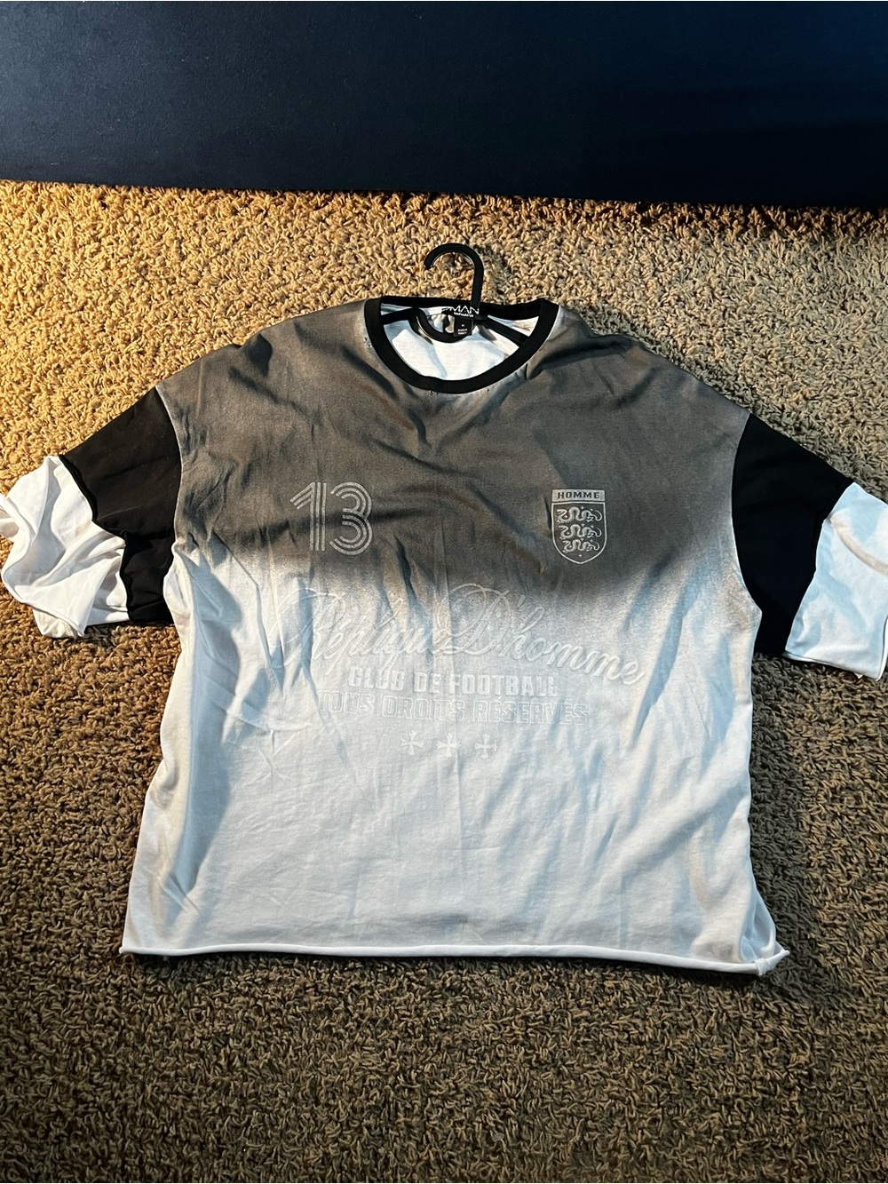 Men's Ombre Gray Crewneck Short Sleeve Shirt - Casual Athletic Style